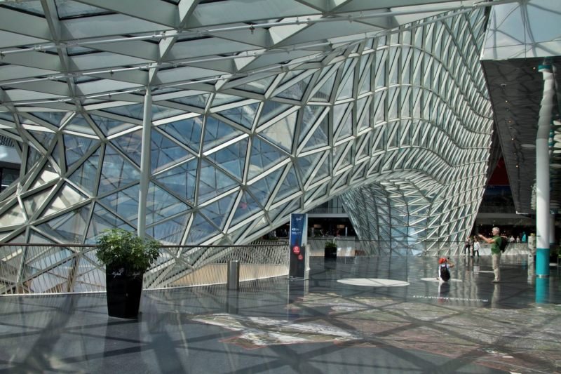 algumas horas em Frankfurt MyZeil interior