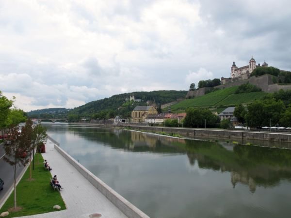 Würzburg Festung Marienberg e Rio Main Bate-volta a partir de Frankfurt Würzburg Festung Marienberg