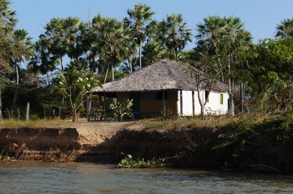 Casa de pescador no Delta do Parnaíba