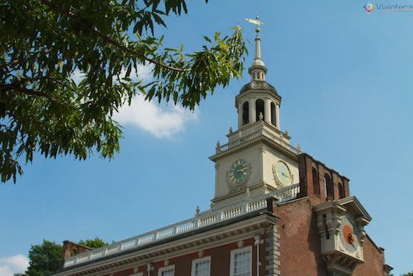 Torre do Independence Hall em Philadelphia