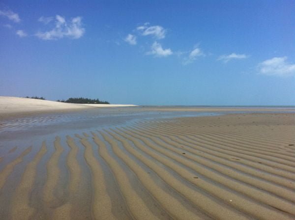 Maré baixa em Barra Grande, Piauí