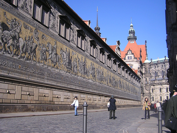 #youngDresden
