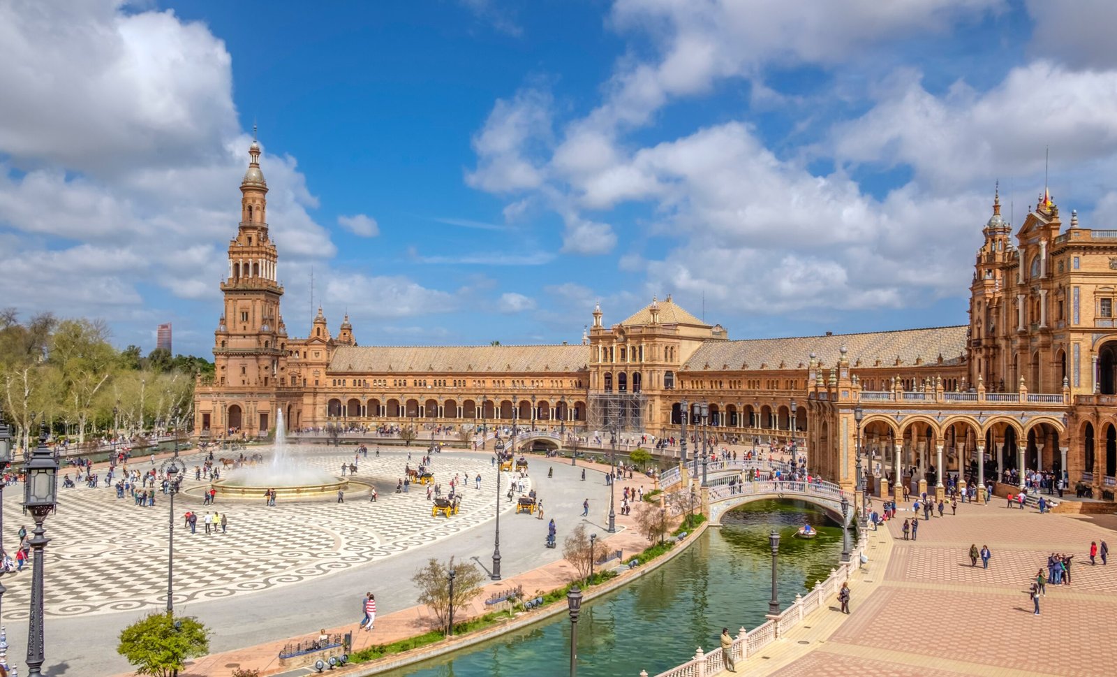 Plaza de España em Sevilla Reinhard Bruckner no Pexels