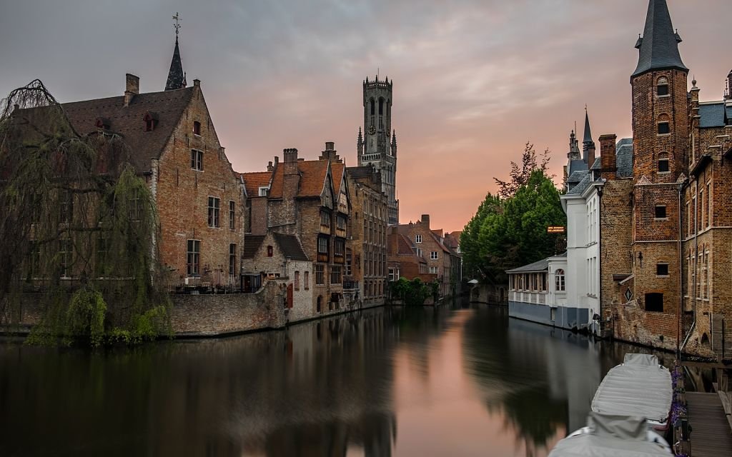 Bruges Elijah G on Unsplash