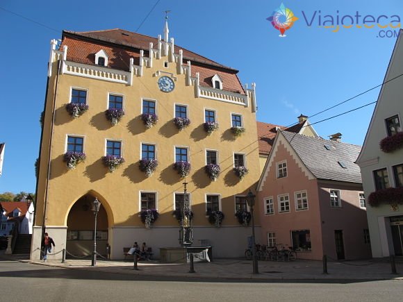 Donauwörth Rathaus frente