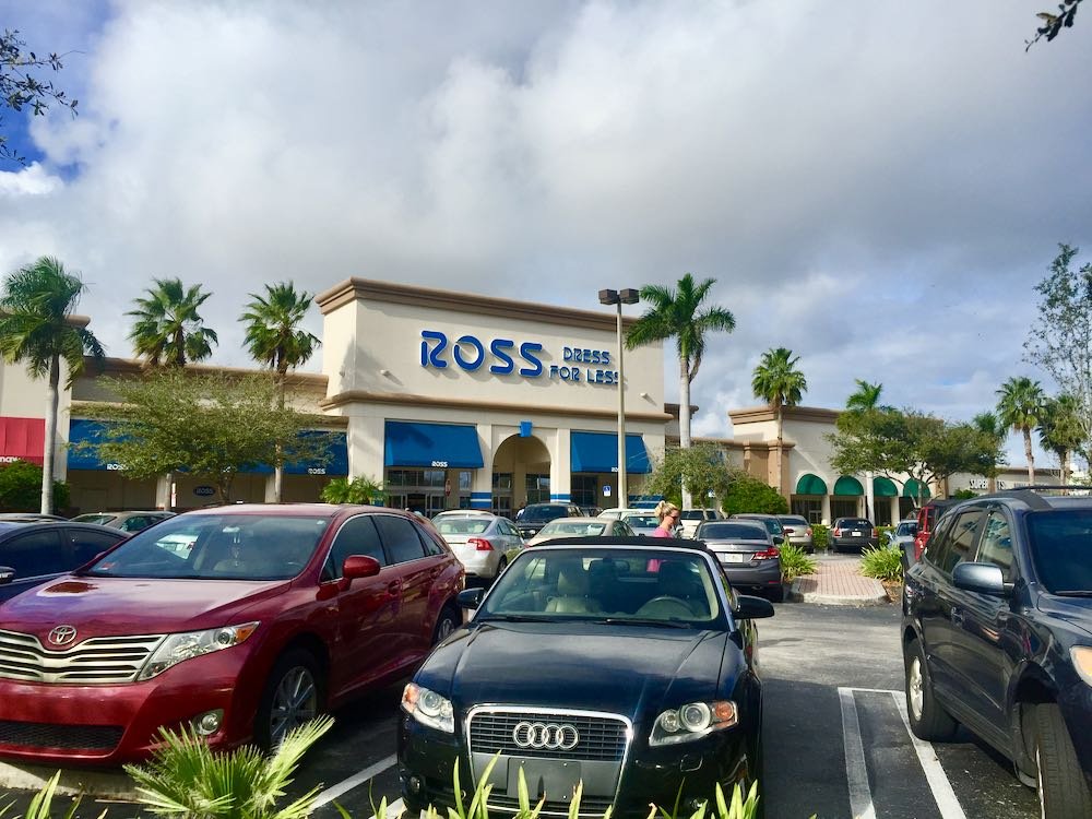 Lojas Ponta de estoque nos Estados Unidos Melhores compras