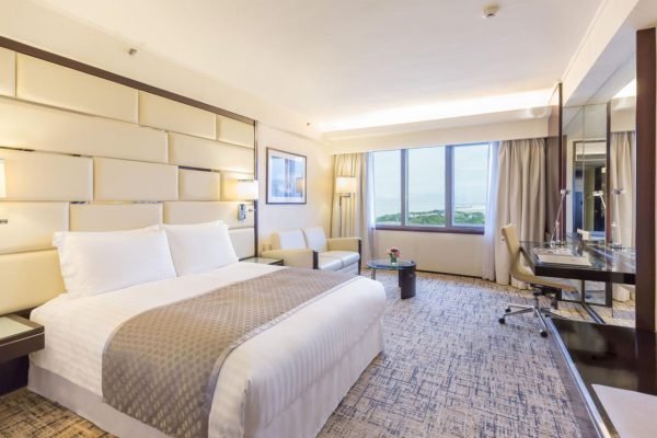 Regal Airport Hotel Hong Kong