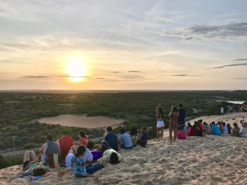 Por do sol nas dunas de Canoa Quebrada
