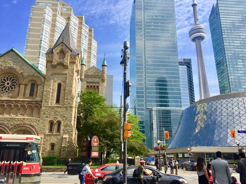 O que fazer em uma conexão longa em Toronto