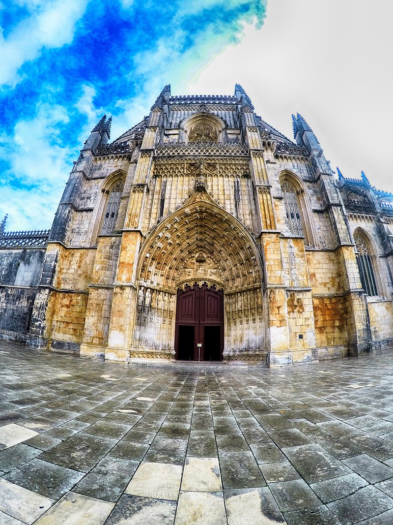 Mosteiro de Batalha - uma joia arquitetônica portuguesa