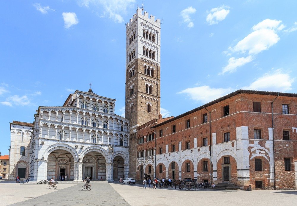 Lucca Cidades românticas na Toscana