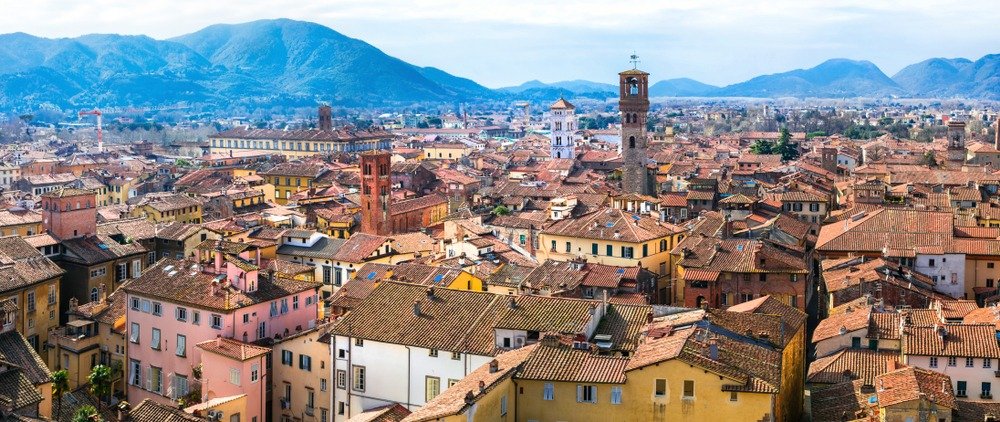 Cidades românticas na Toscana Lucca