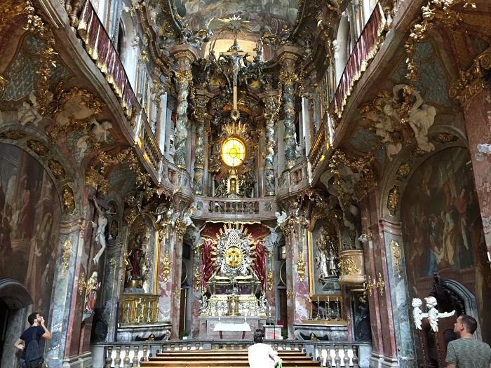 Asamkirche Munique altar