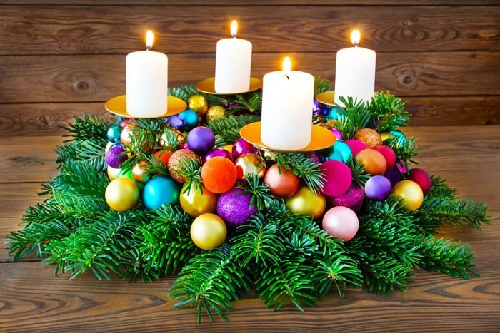 Tradições de Natal na Alemanha Adventkranz Por PhotoSGH Shutterstock