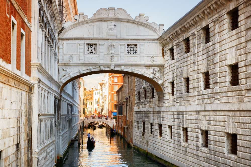 Ponte dos Suspiros as pontes mais famosas de Veneza