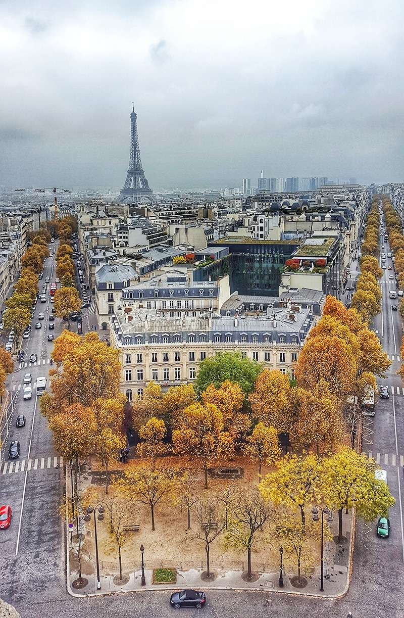 Outono na Torre Eiffel