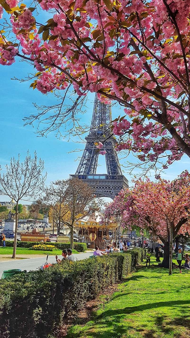 Torre Eiffel na Primavera