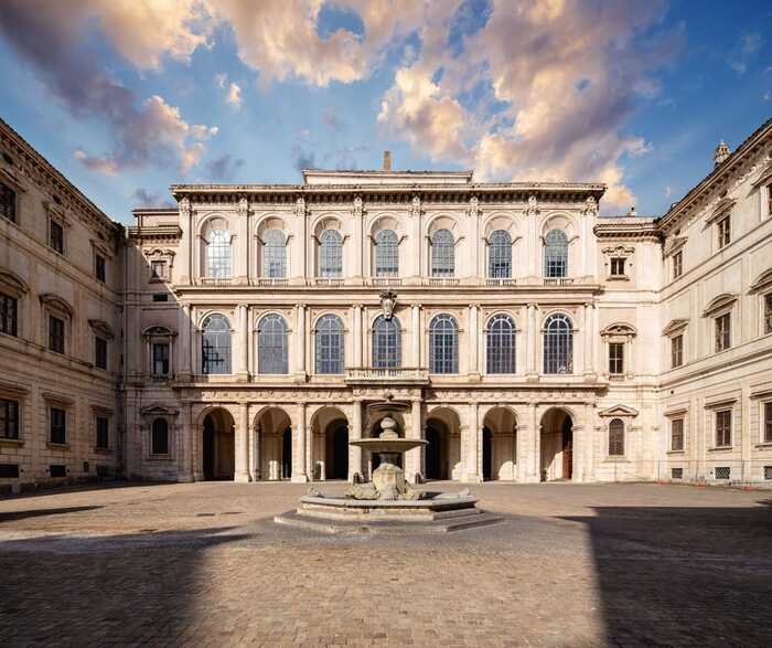 Palazzo Barberini Phant Shutterstock